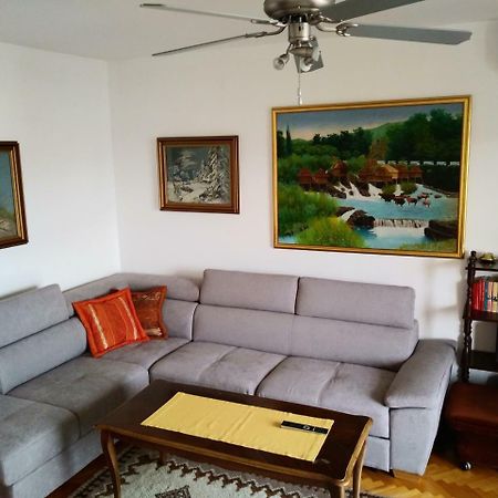 Apartment Doris พรีมอชเตน ภายนอก รูปภาพ